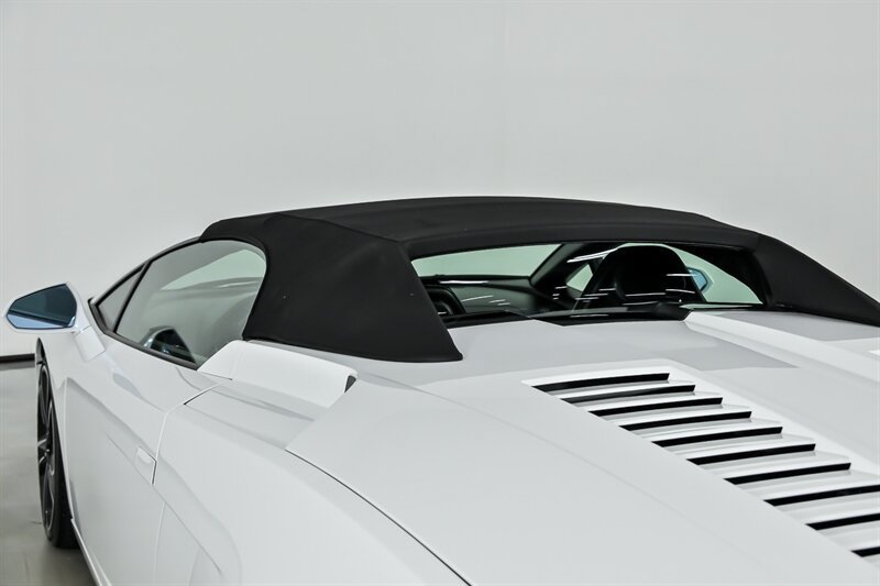 Used 2013 Lamborghini Gallardo LP 560-4 AWD/4WD image 37
