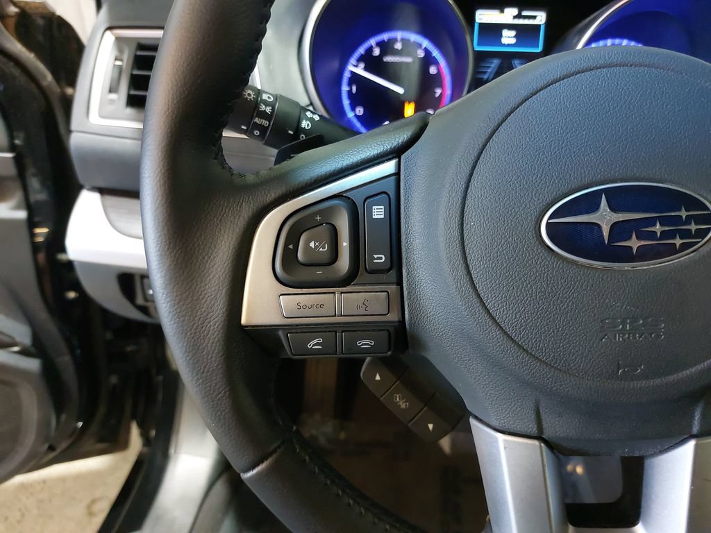 Used 2016 Subaru Legacy 2.5i Limited AWD/4WD image 18