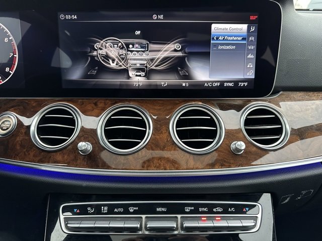 Used 2018 Mercedes-Benz E 300 4MATIC image 24