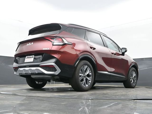 Used 2025 Kia Sportage SX image 11
