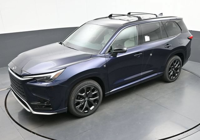 New 2026 Lexus TX 500h AWD image 24