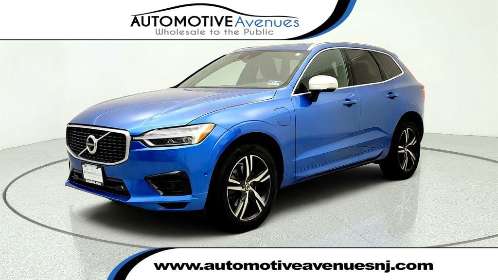 Used 2019 Volvo XC60 T8 R-Design w/ Advanced Package