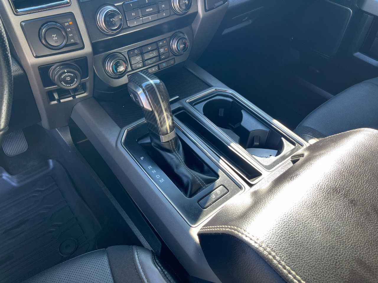 Used 2020 Ford F150 Raptor w/ Equipment Group 802A Luxury image 28