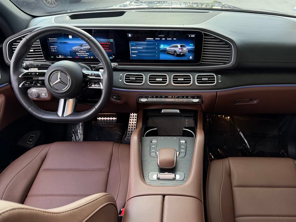 Used 2025 Mercedes-Benz GLS 450 4MATIC image 35