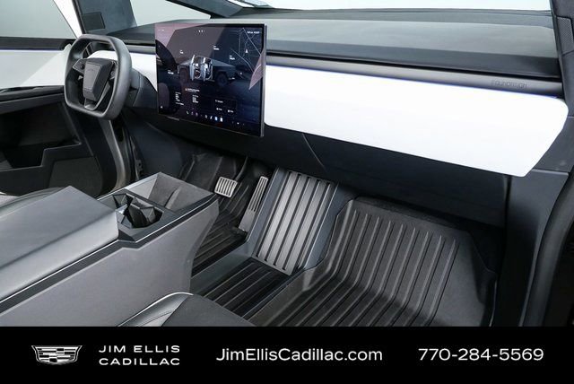 Used 2024 Tesla Cybertruck AWD Crew Cab image 23