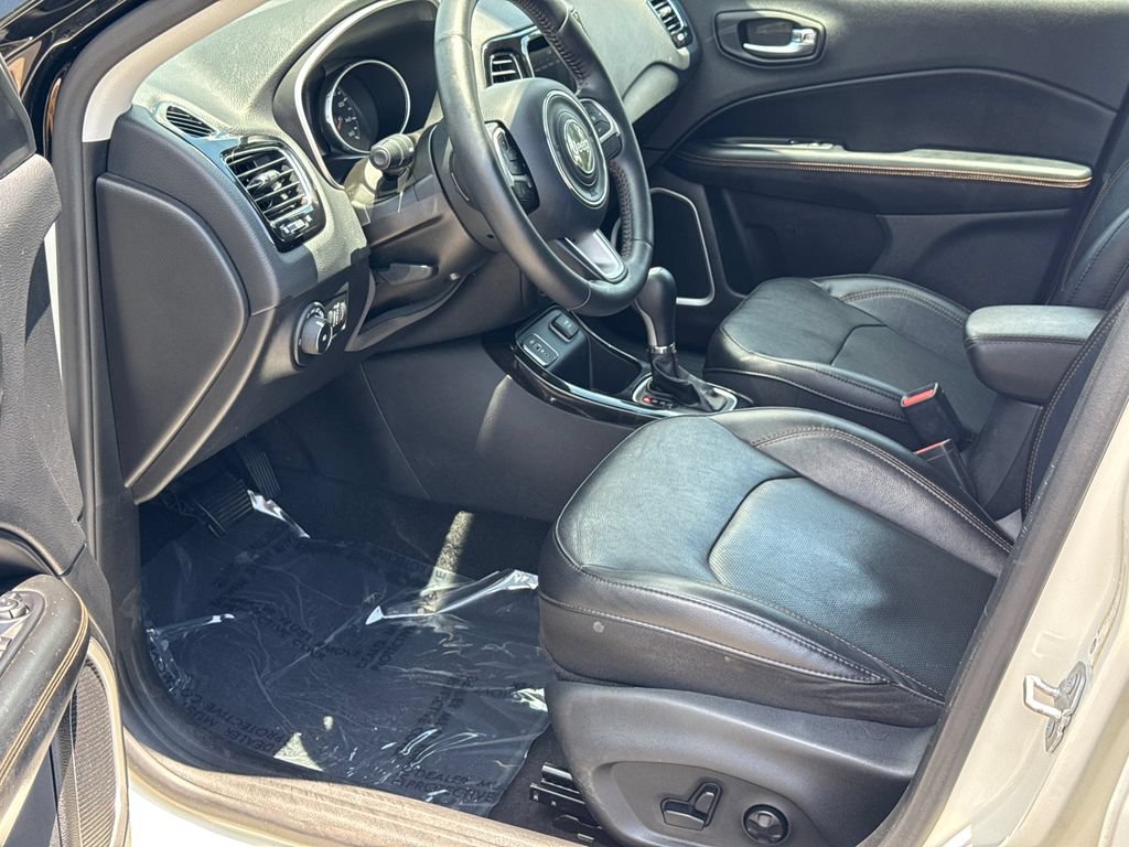 Used 2019 Jeep Compass Limited FWD image 9