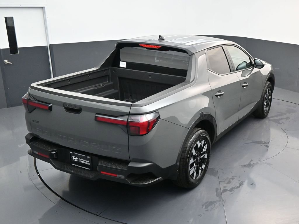 Used 2025 Hyundai Santa Cruz SE image 16