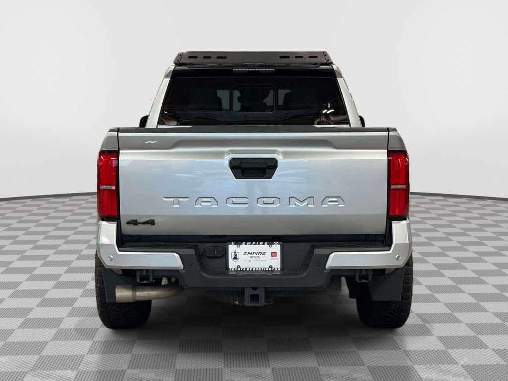 Used 2024 Toyota Tacoma SR5 AWD/4WD image 6