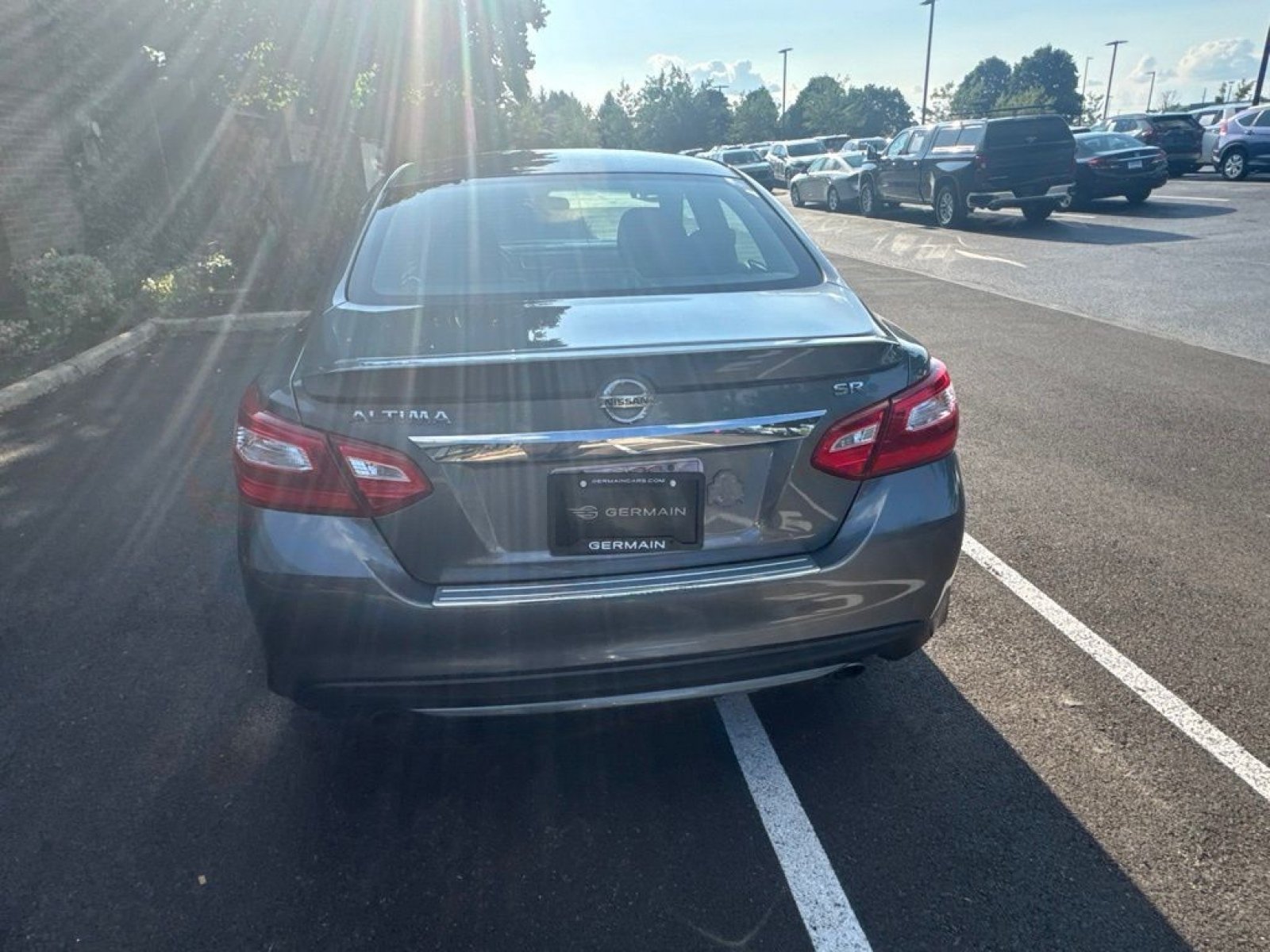 Used 2016 Nissan Altima 2.5 SR FWD image 4