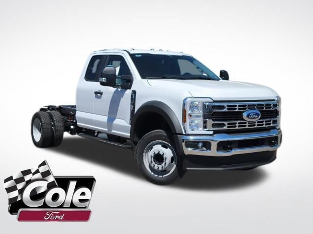 New 2025 Ford F450 XL w/ XL Chrome Package image 1