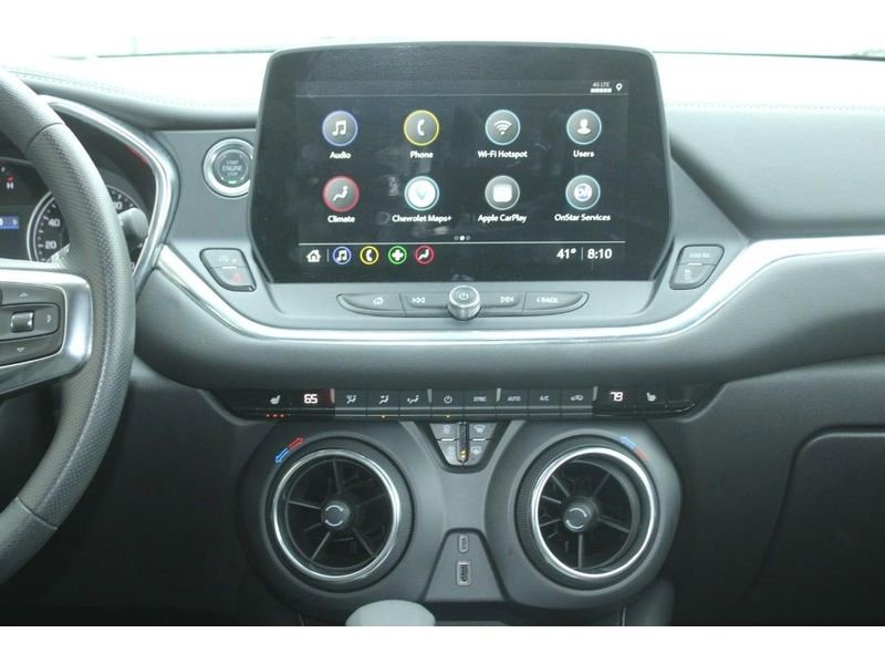 Used 2025 Chevrolet Blazer LT image 16