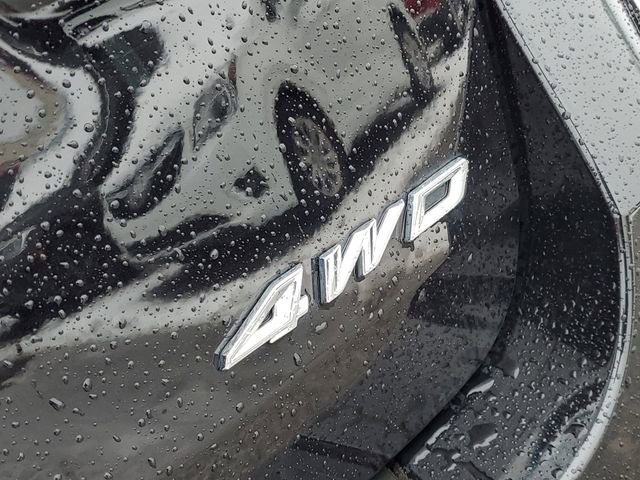 Used 2022 Ford Explorer XLT w/ Equipment Group 202A image 34