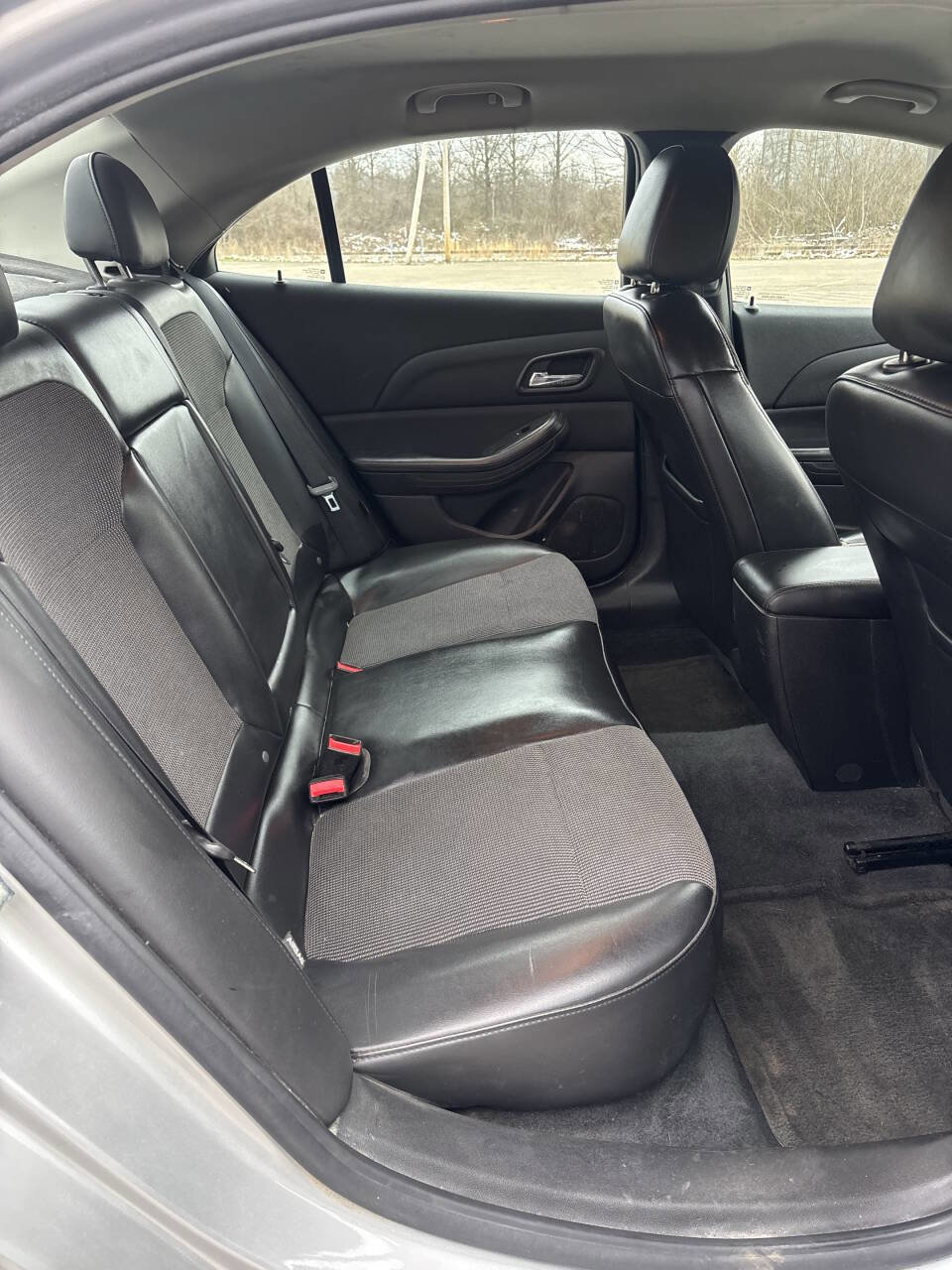 Used 2015 Chevrolet Malibu LT FWD image 21