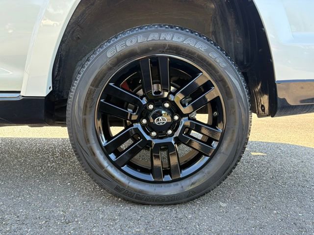 Used 2020 Toyota 4Runner Nightshade AWD/4WD image 10