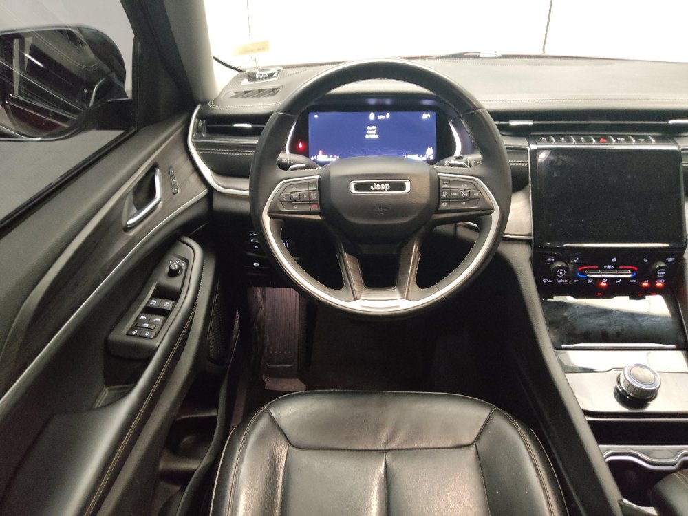 Used 2023 Jeep Grand Cherokee Limited RWD image 22