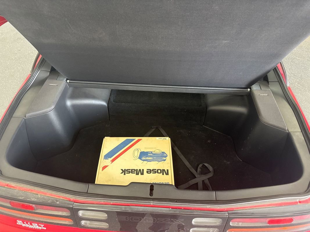 Used 1994 Nissan 300ZX Hatchback image 17