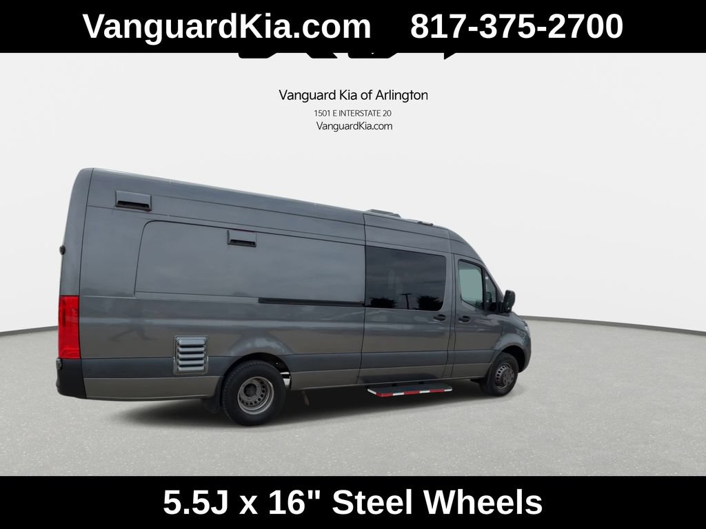 Used 2021 Mercedes-Benz Sprinter 4500 w/ Parking Package image 10