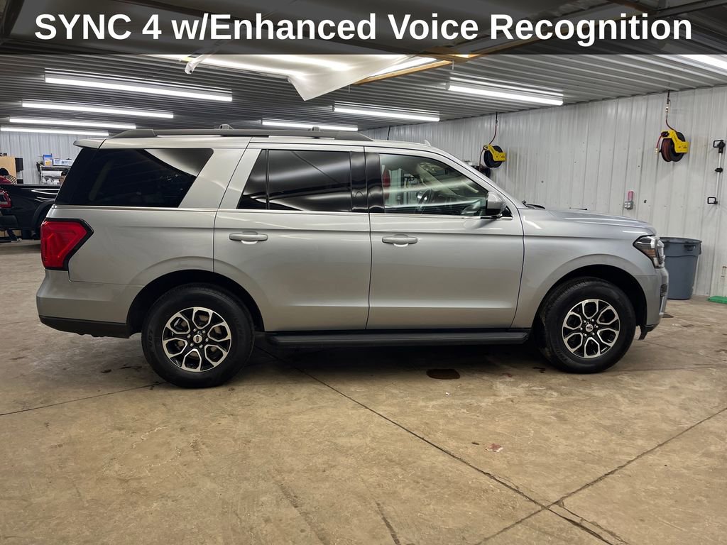 Used 2024 Ford Expedition XLT image 8