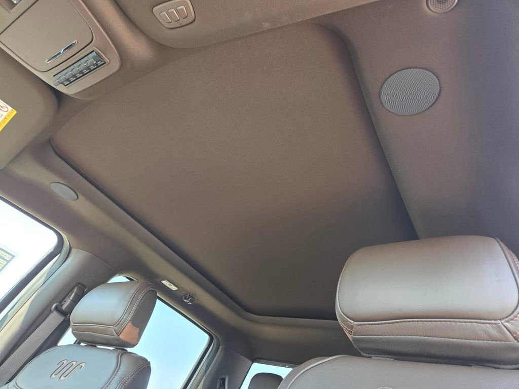 New 2025 Ford F250 King Ranch w/ Chrome Package image 8