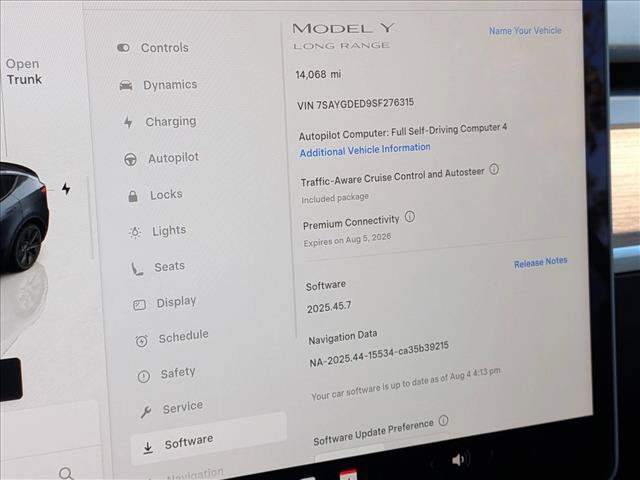 Used 2025 Tesla Model Y Long Range RWD image 27