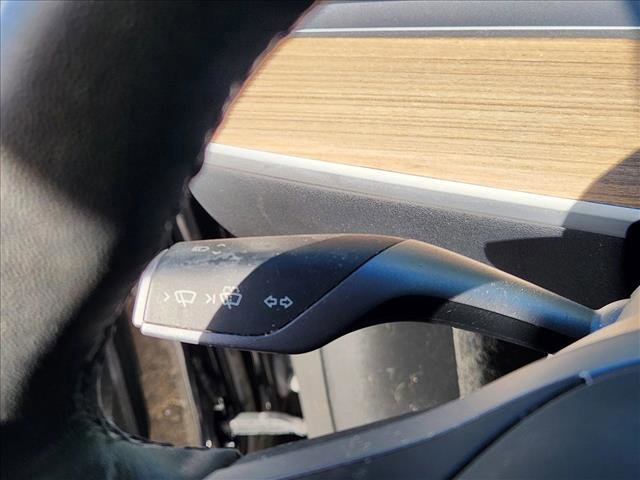 Used 2023 Tesla Model Y Long Range image 13