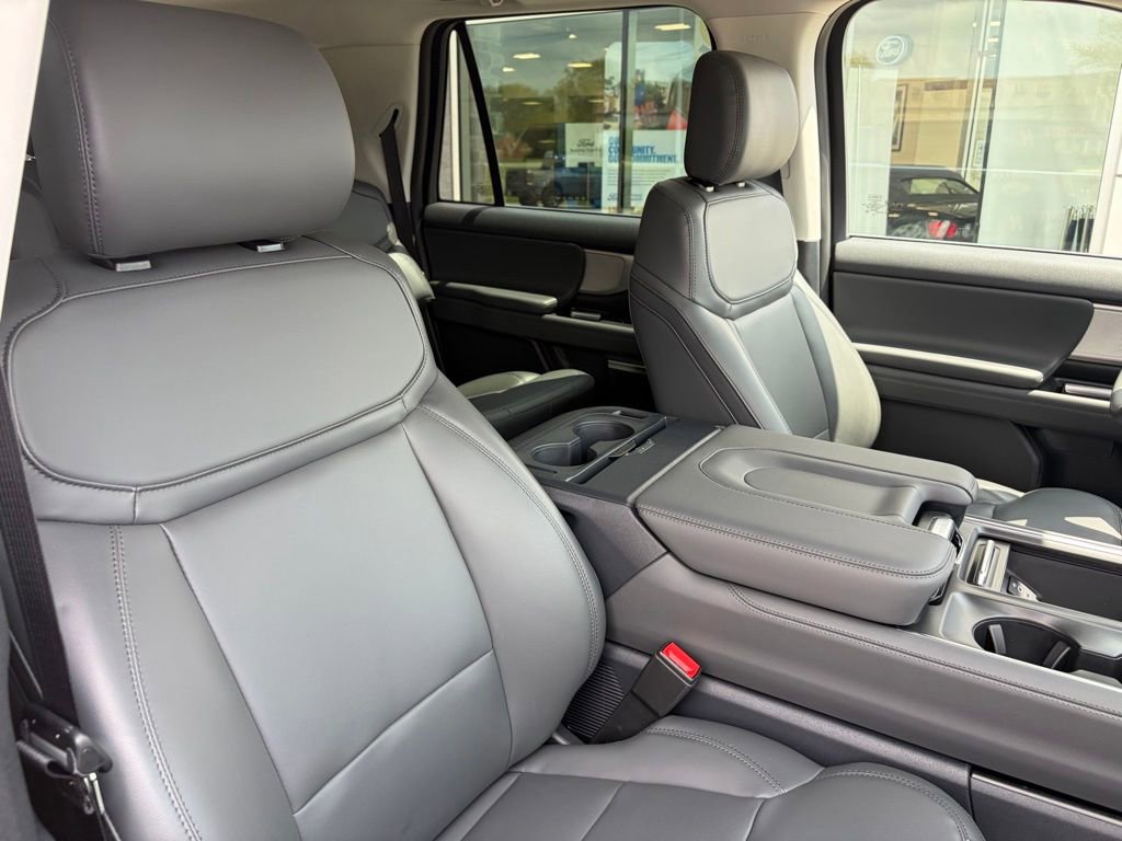 New 2026 Ford Expedition Max Active AWD/4WD image 29