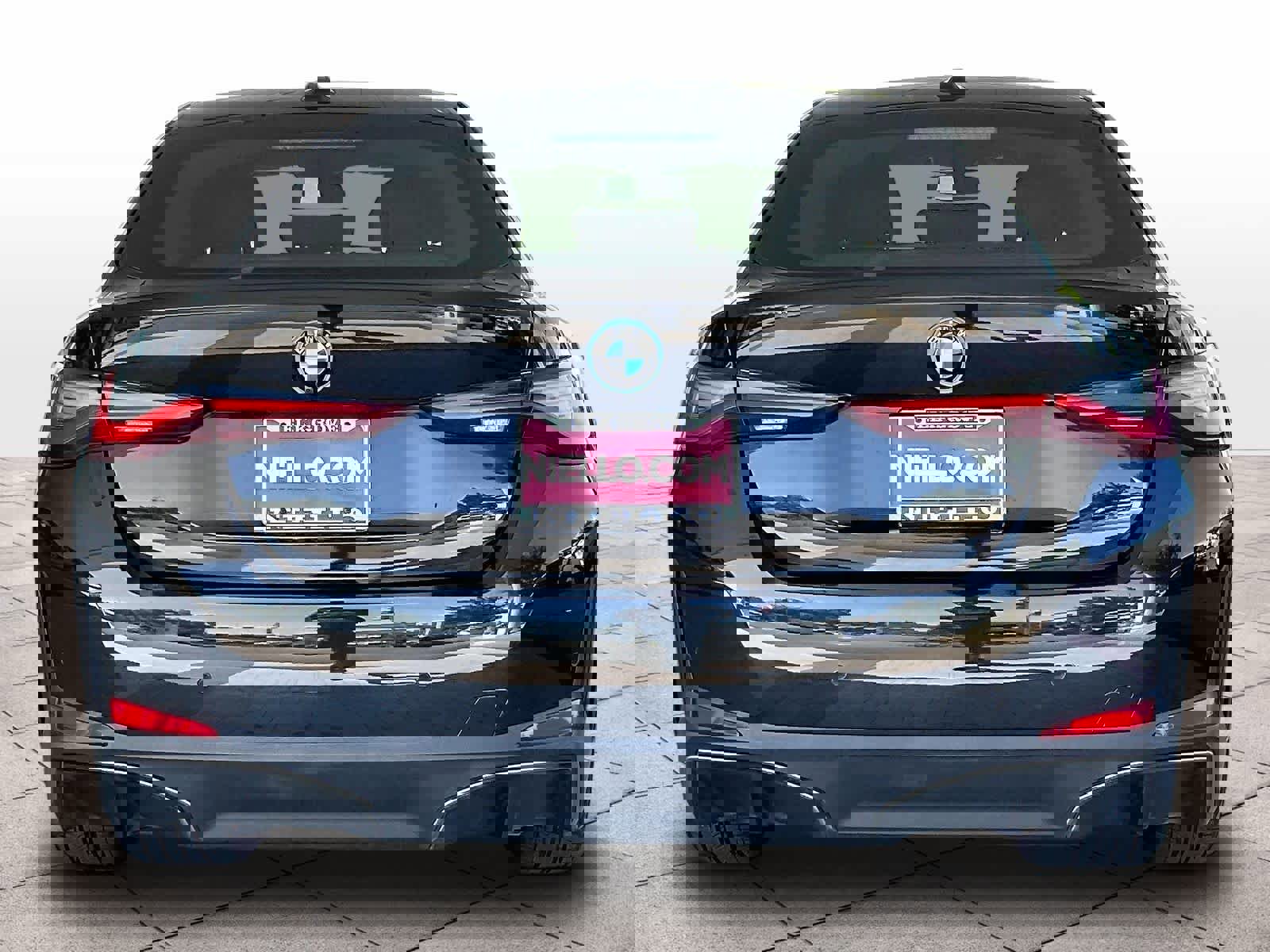 Used 2023 BMW i4 eDrive35 image 6