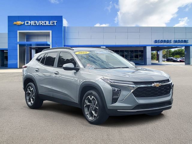 Certified 2025 Chevrolet Trax LT