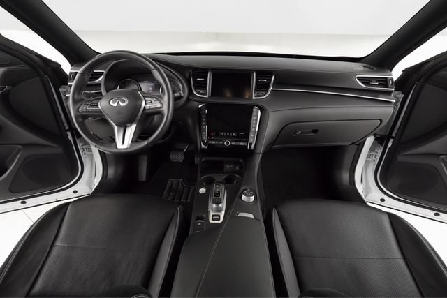 Used 2023 INFINITI QX50 Sport AWD/4WD image 16