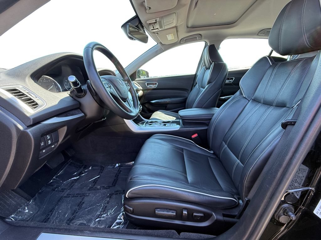 Used 2018 Acura TLX V6 SH-AWD w/ Technology Pkg image 9