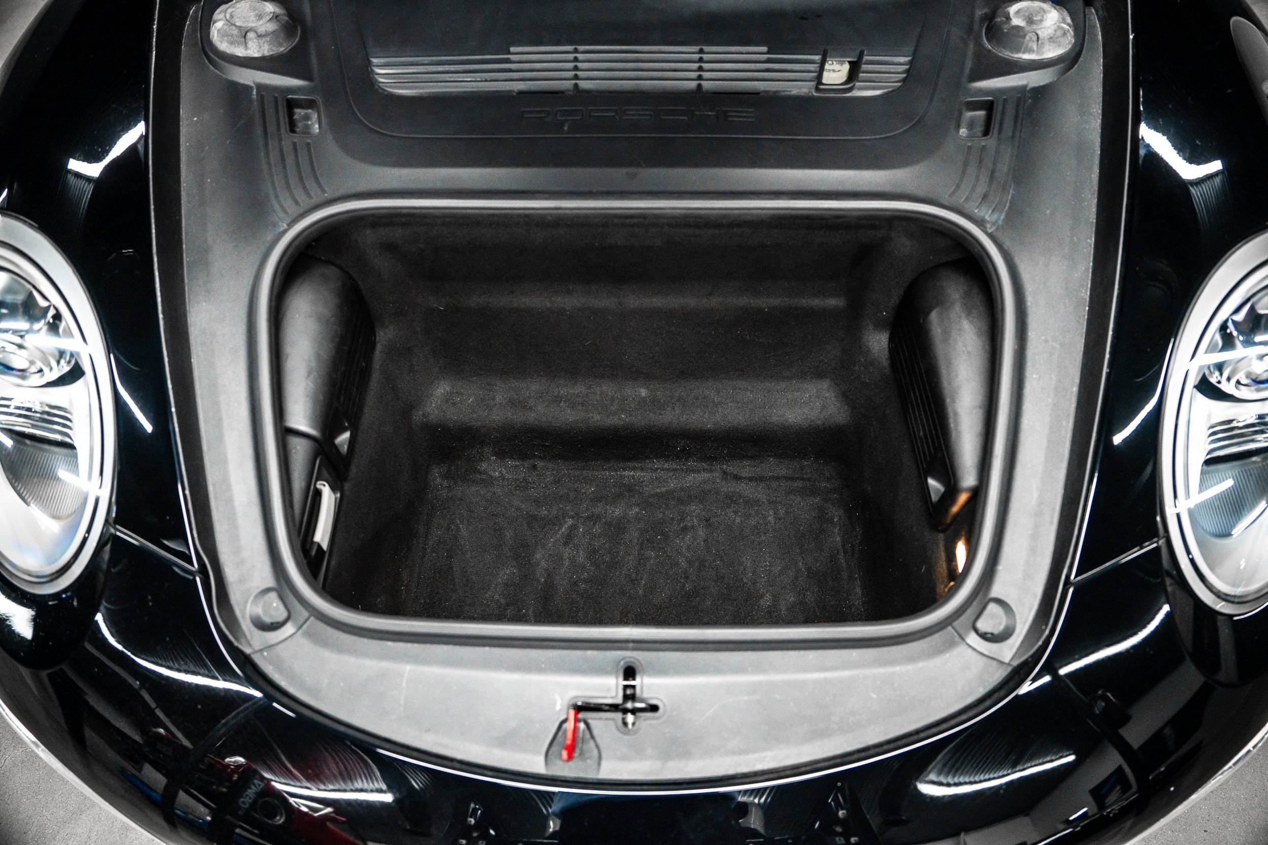 Used 2015 Porsche 911 Carrera S RWD image 16