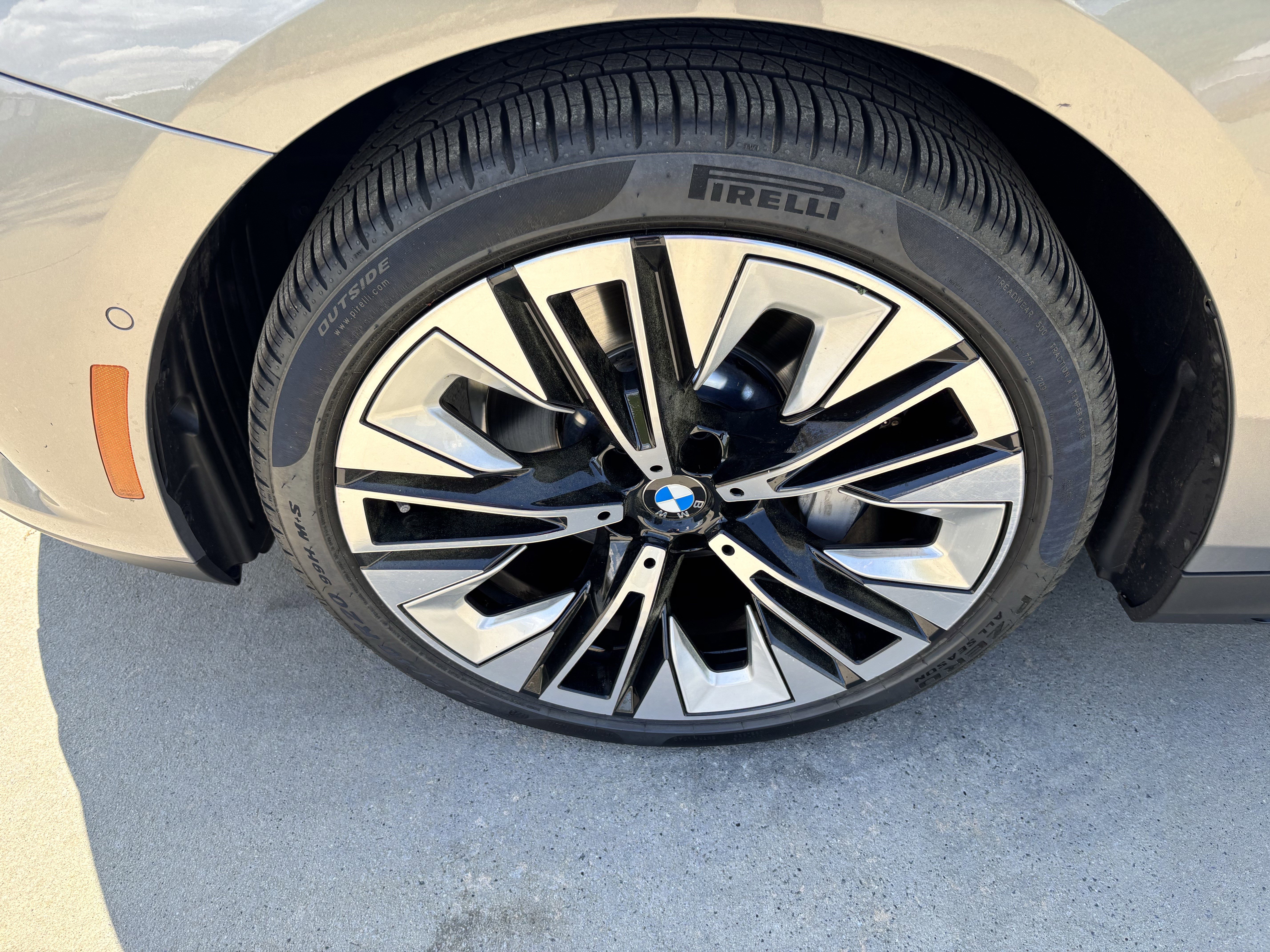 Certified 2026 BMW 530i image 11