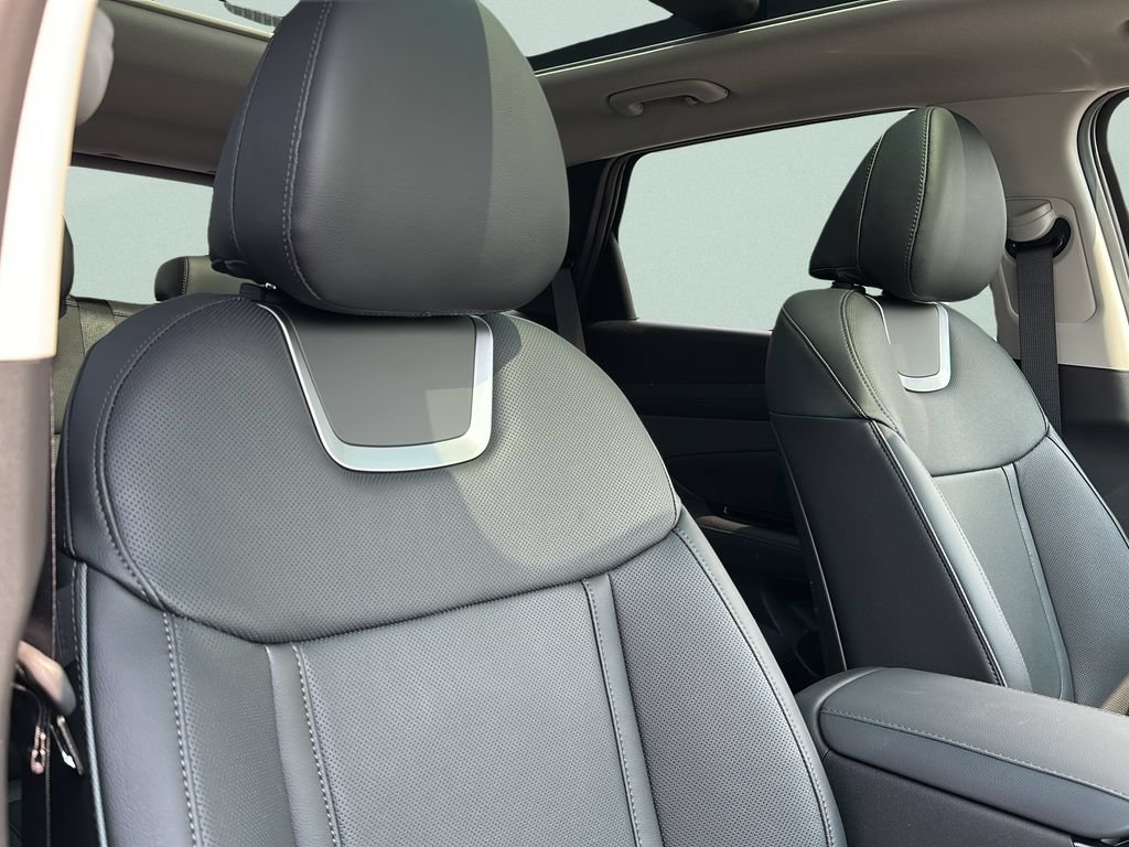 New 2026 Hyundai Tucson Limited AWD/4WD image 15