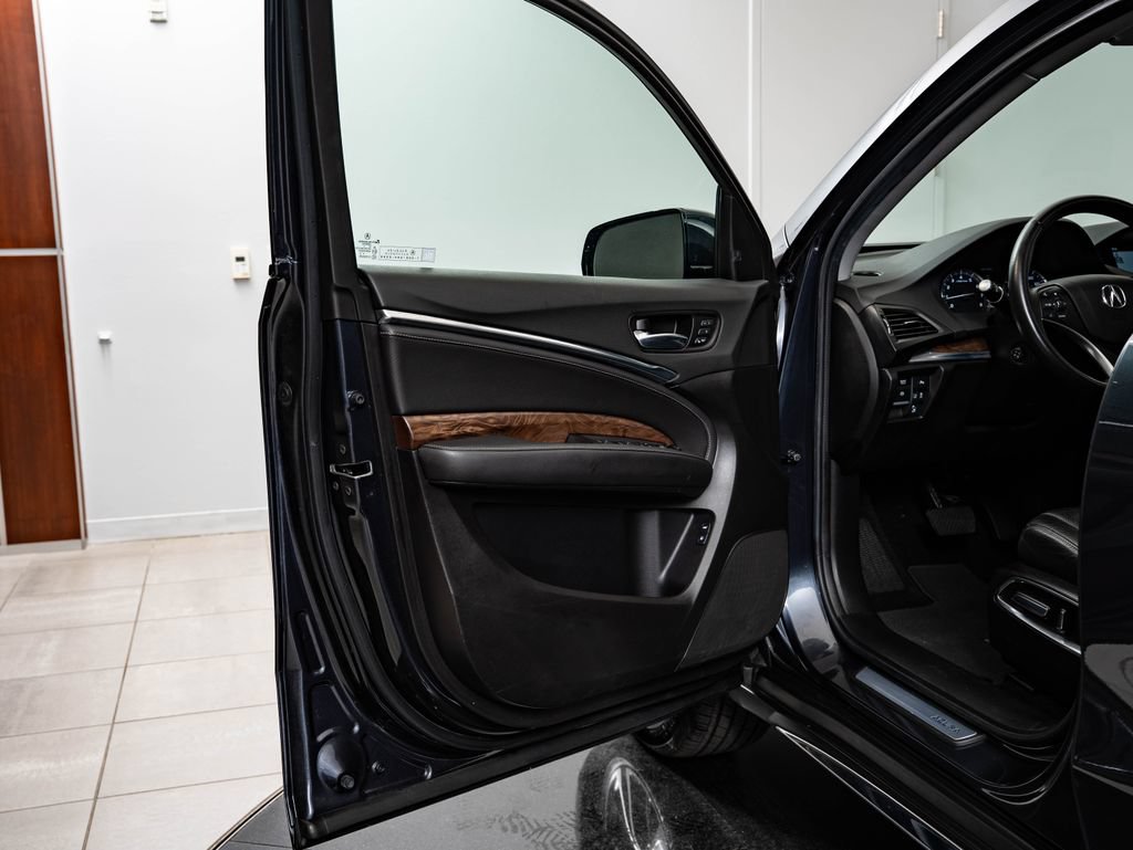 Used 2020 Acura MDX SH-AWD w/ Technology Package image 28