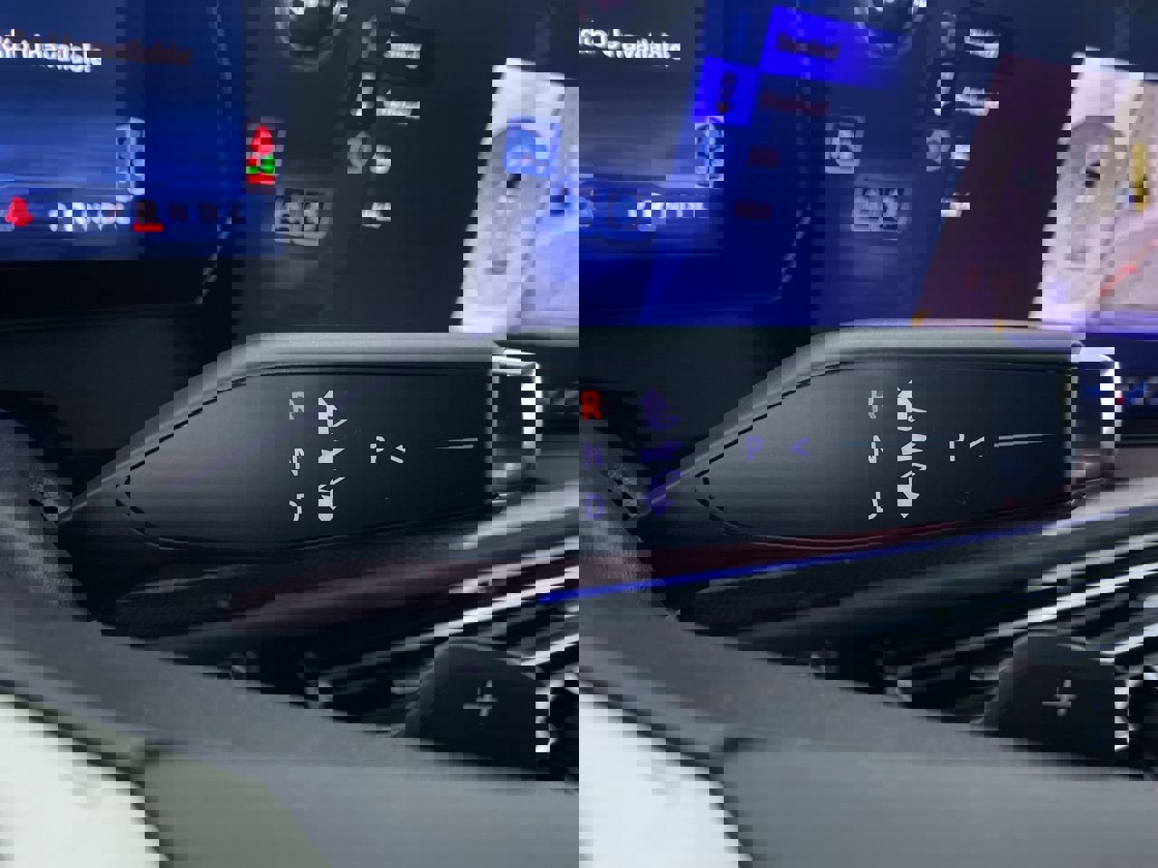 New 2026 Chevrolet Traverse RS w/ LPO, Floor Liner Package image 8