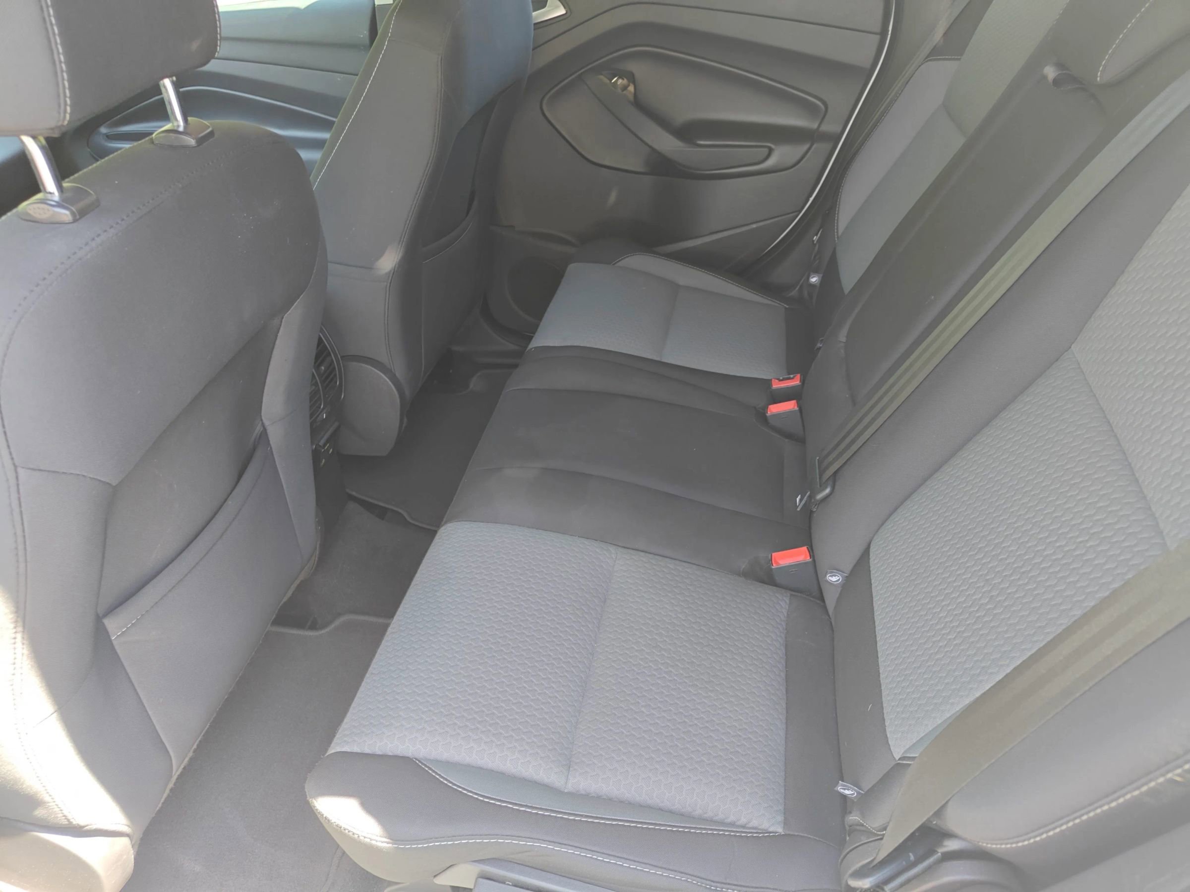 Used 2017 Ford Escape SE w/ Equipment Group 201A image 14