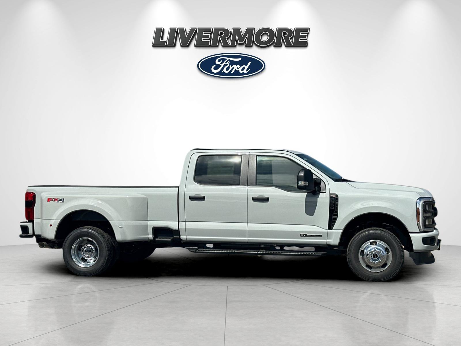 New 2026 Ford F350 XL w/ STX Appearance Package AWD/4WD image 2