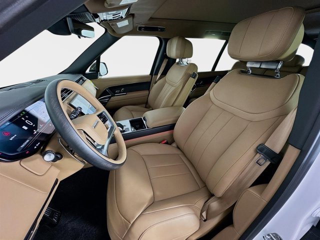 New 2026 Land Rover Range Rover Long Wheelbase Autobiography image 11