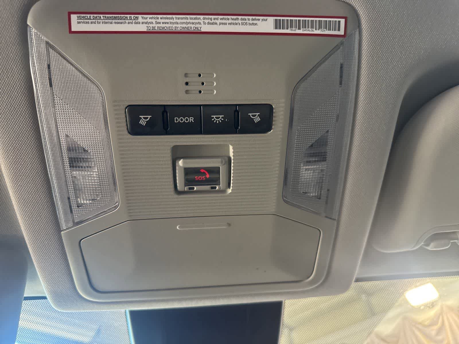 Used 2021 Toyota RAV4 LE AWD/4WD image 25