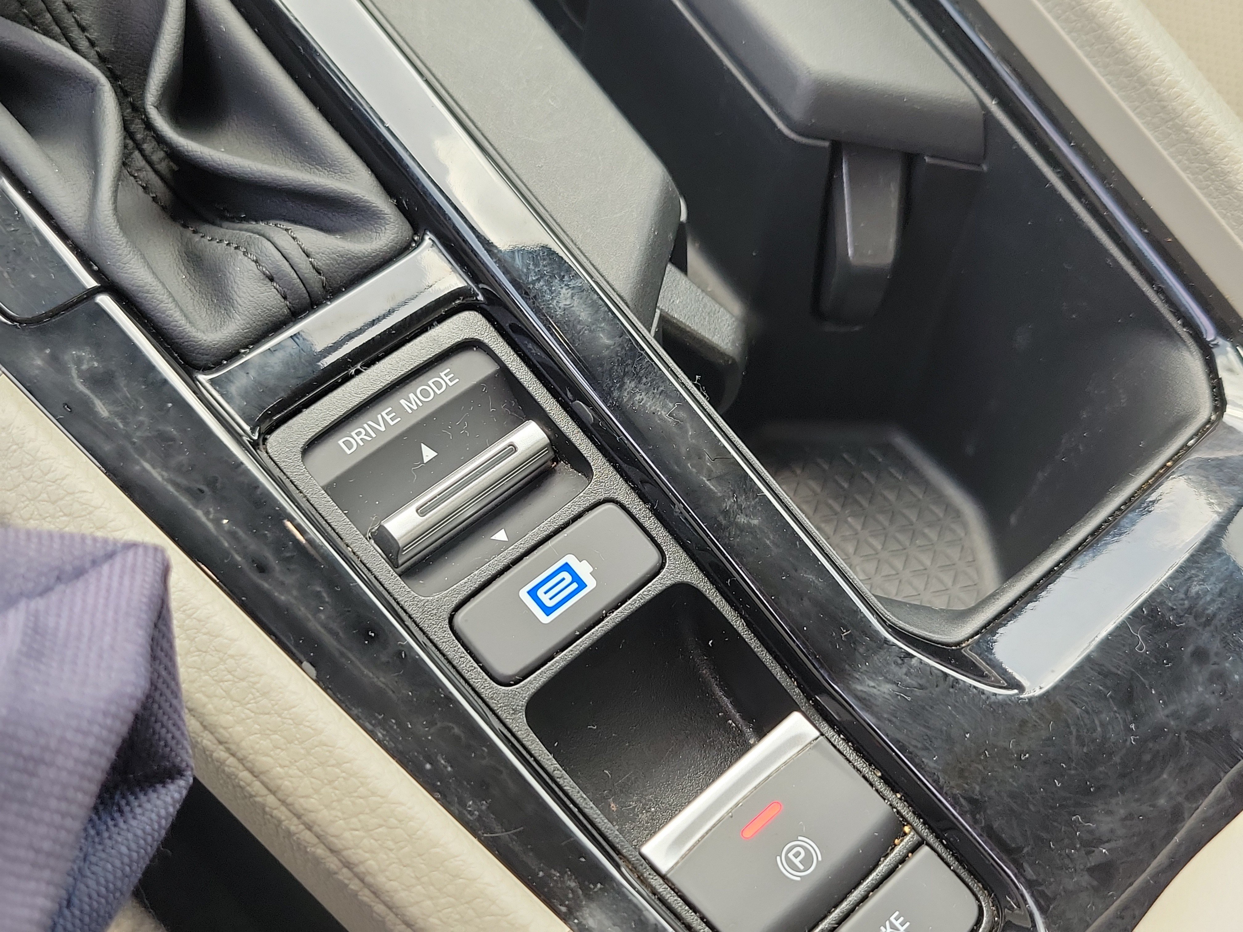 Used 2024 Honda Accord EX-L image 29