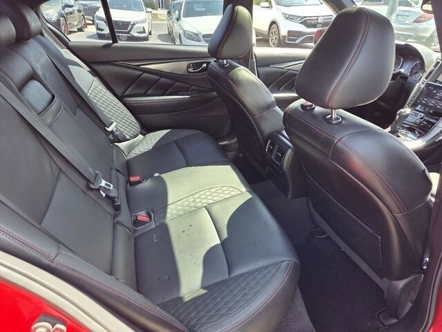 Used 2018 INFINITI Q50 Red Sport 400 w/ Sensory Package (Sport) image 19