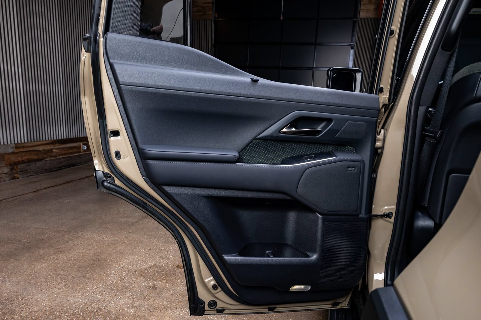 Used 2025 Lexus GX 550 AWD/4WD image 38