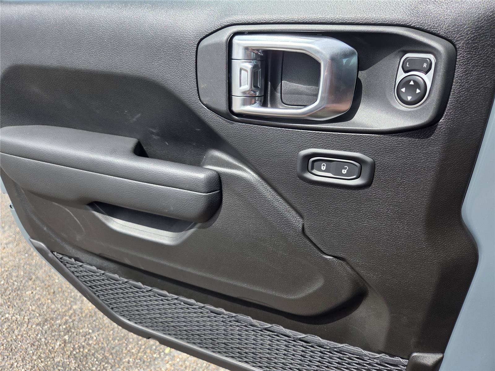 New 2025 Jeep Gladiator Sport AWD/4WD image 45