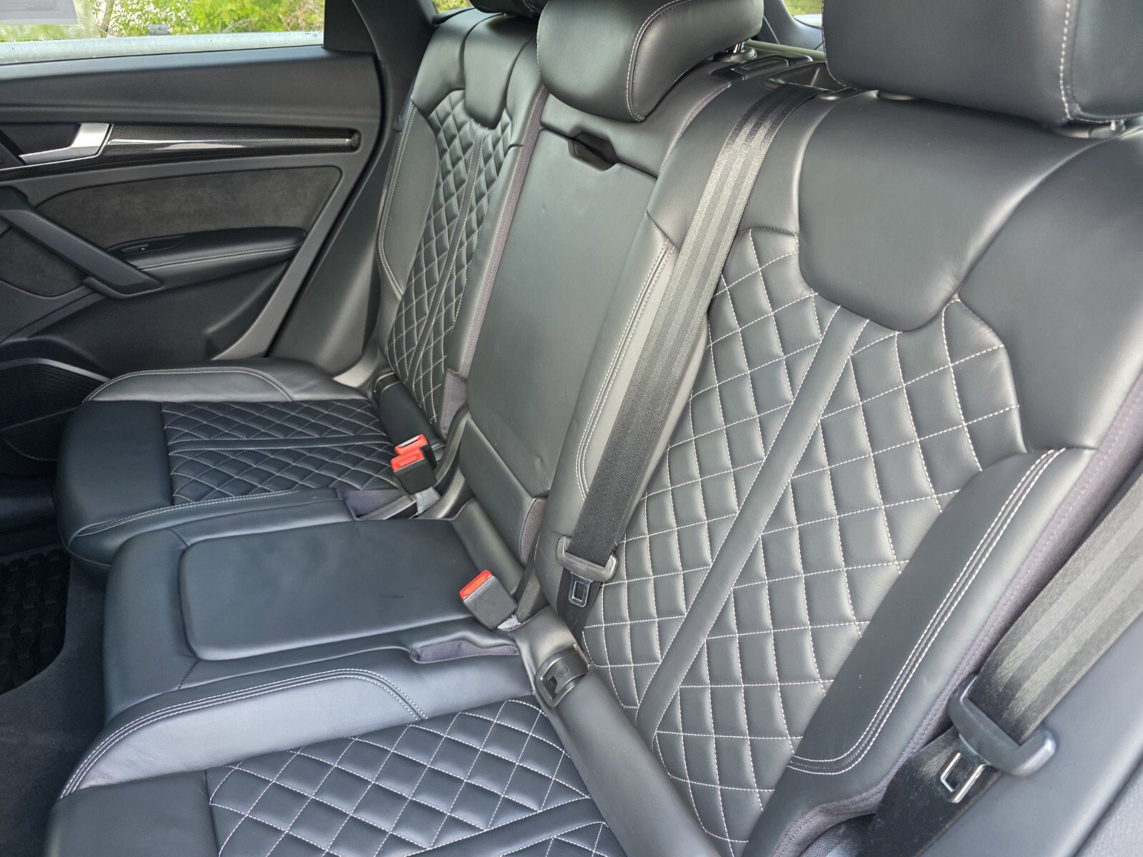 Used 2018 Audi SQ5 Prestige w/ Prestige Package image 16