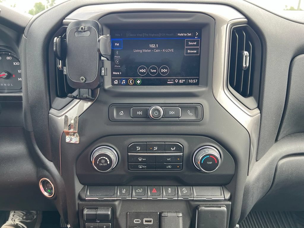 Used 2025 Chevrolet Silverado 2500 Custom w/ Custom Convenience Package AWD/4WD image 17