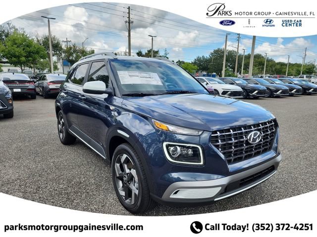New 2025 Hyundai Venue Limited image 1