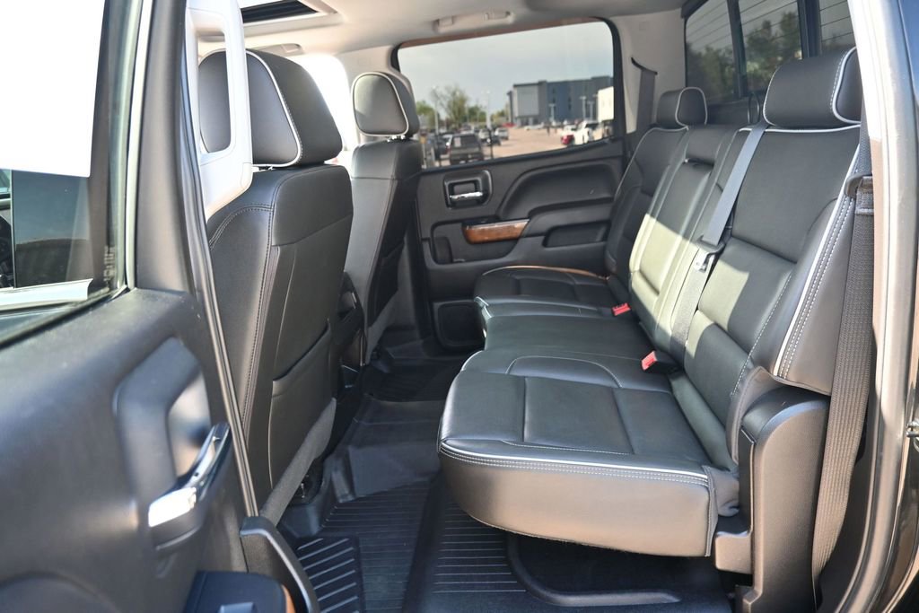Used 2018 Chevrolet Silverado 3500 High Country AWD/4WD image 14