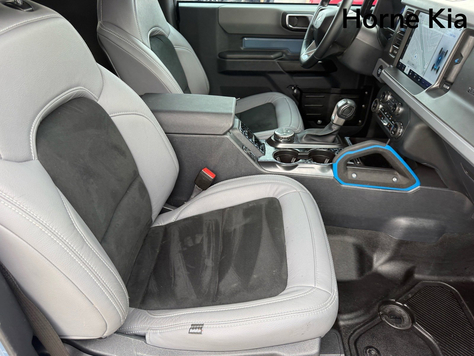 Used 2024 Ford Bronco Black Diamond image 27