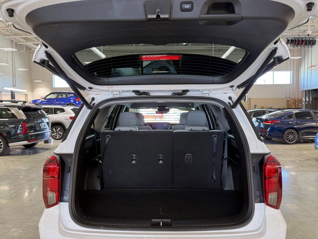 Used 2024 Hyundai Palisade SEL FWD image 40