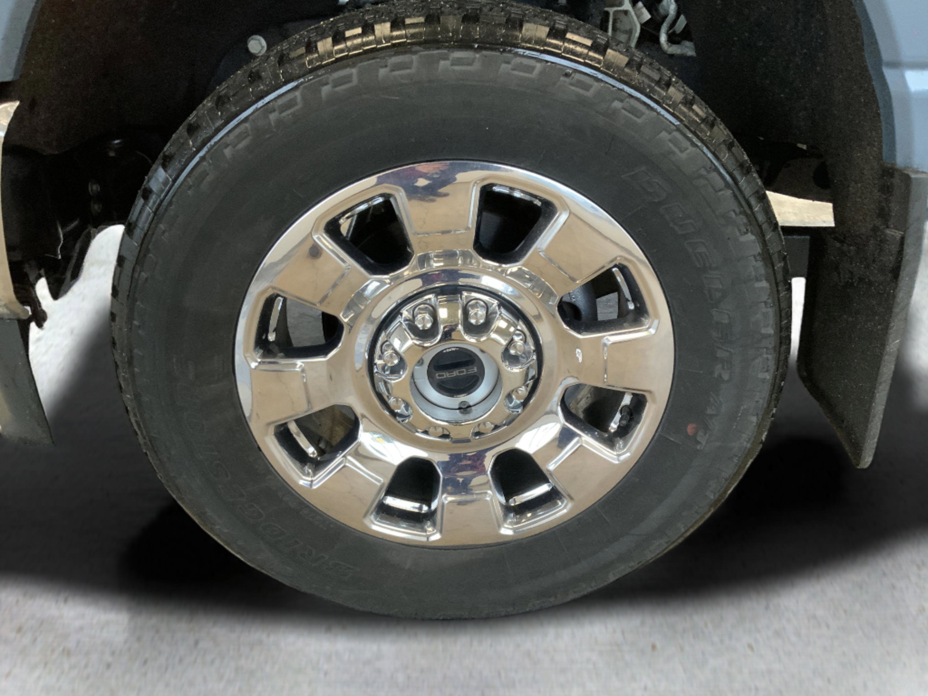 Used 2023 Ford F350 King Ranch w/ Chrome Package image 12